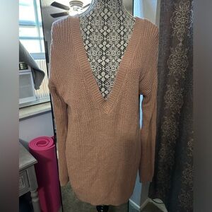 Women’s plus size sweater